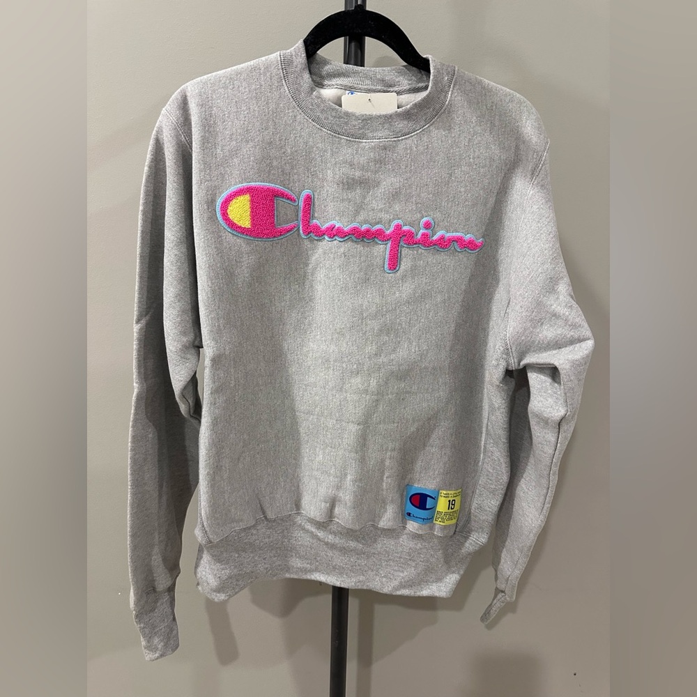 Men’s Champion Sweatshirt
